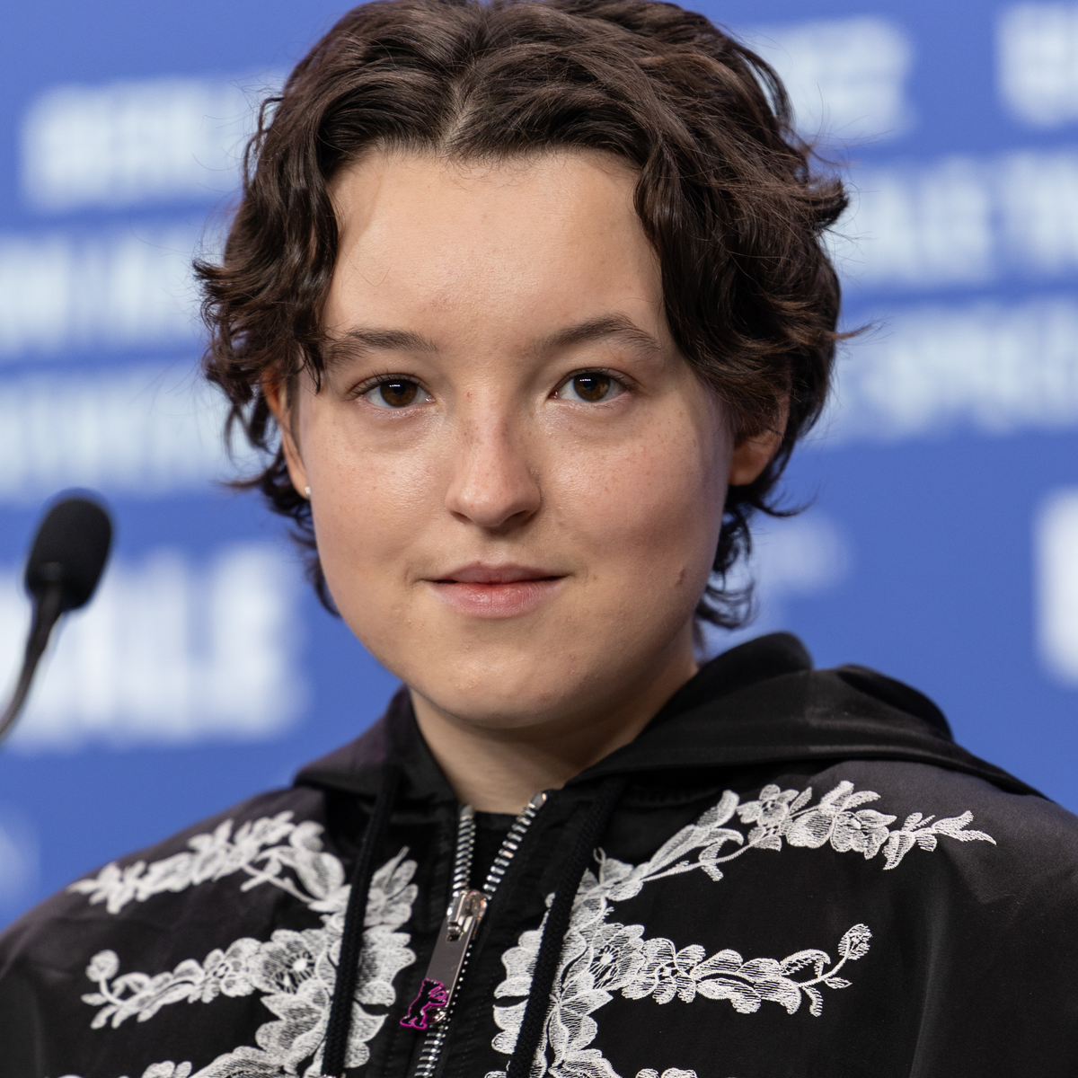 Bella Ramsey Net Worth