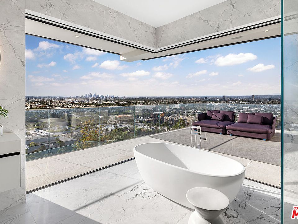 Photo 30 of the Hollywood Hills house